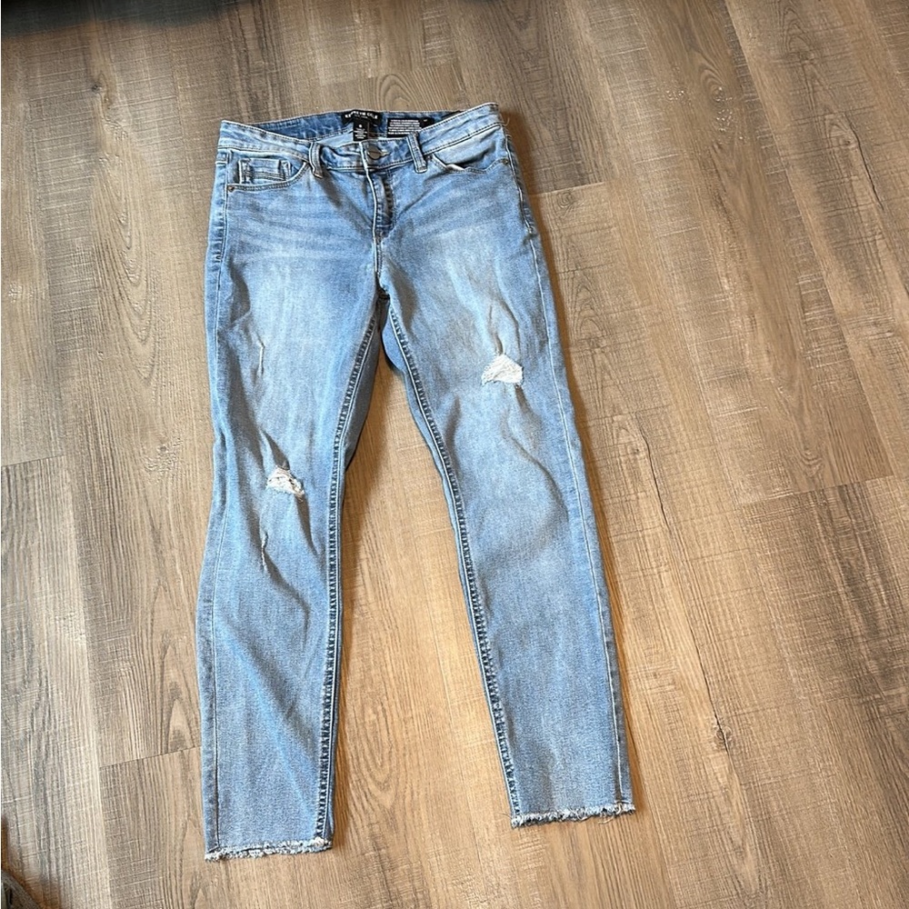 Kenneth Cole New York Skinny Jeans